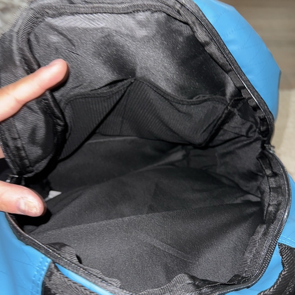 Volcom backpack - Picture 4 of 7
